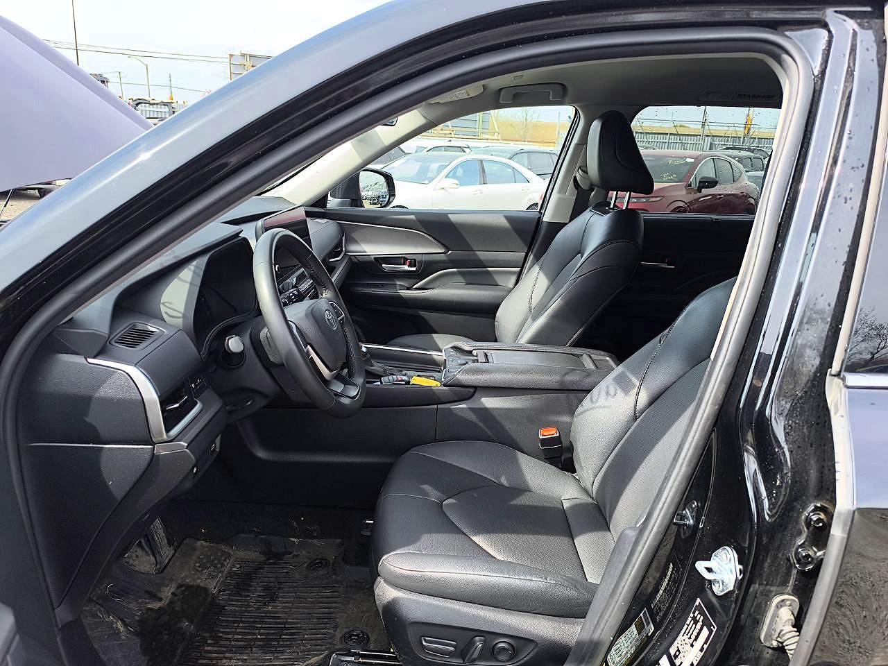 2024 Toyota Grand Highlander Hybrid Xle - Image 7