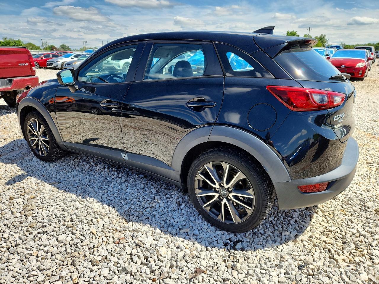 2017 Mazda Cx-3 Touring - Image 2