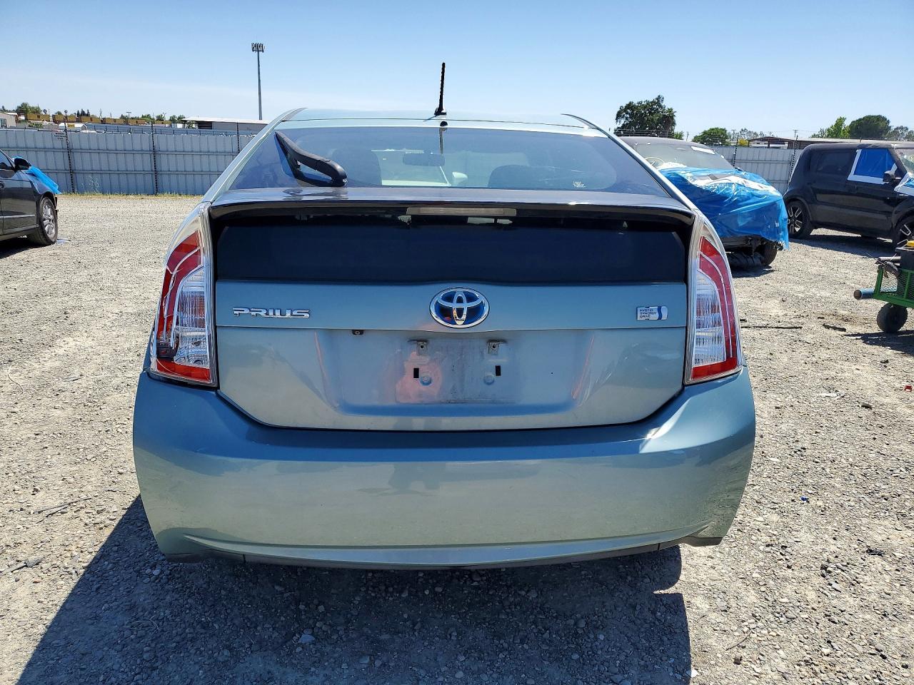 2015 Toyota Prius Two - Фото 6