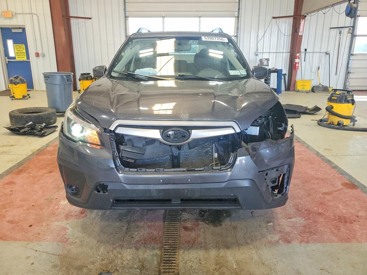 2020 Subaru Forester Premium - Фото 5