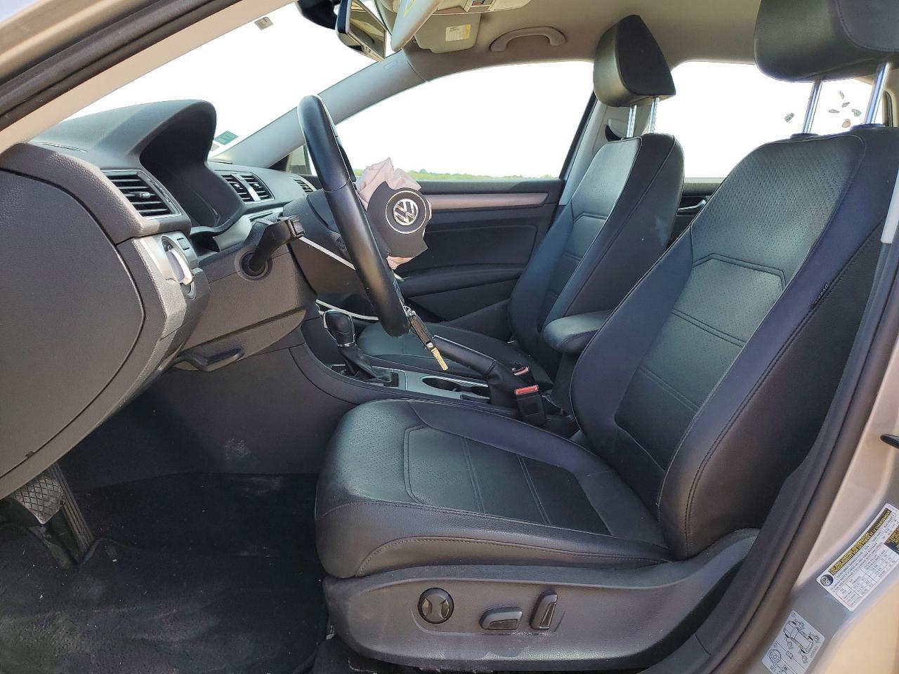2014 Volkswagen Passat Se - Фото 7