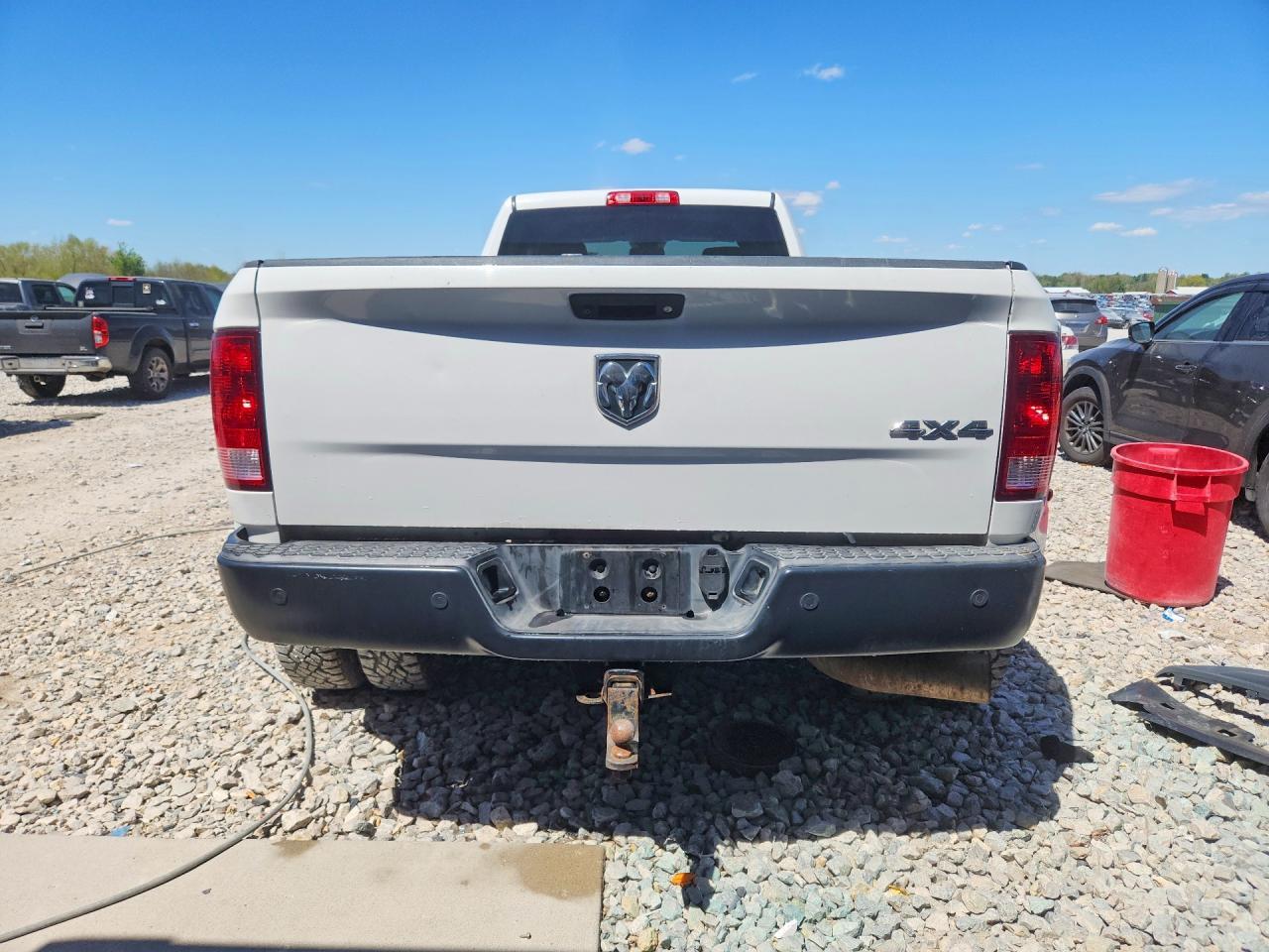 2016 Ram 3500 St - Image 6