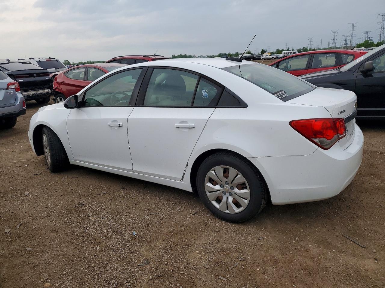 2016 Chevrolet Cruze Limited Ls - Фото 2