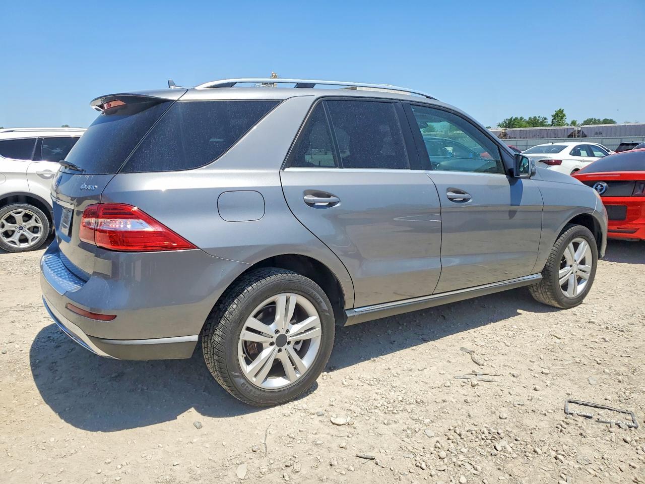 2013 Mercedes-Benz Ml 350 4Matic - Image 3