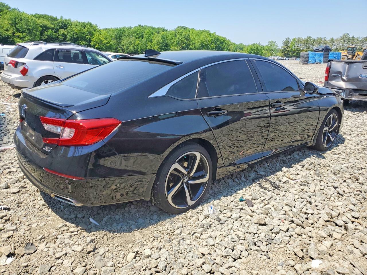 2019 Honda Accord Sport - Image 3