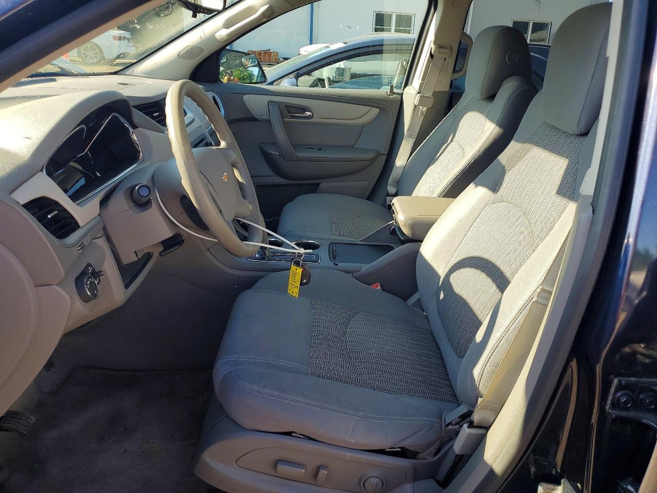 2016 Chevrolet Traverse Ls - Image 7