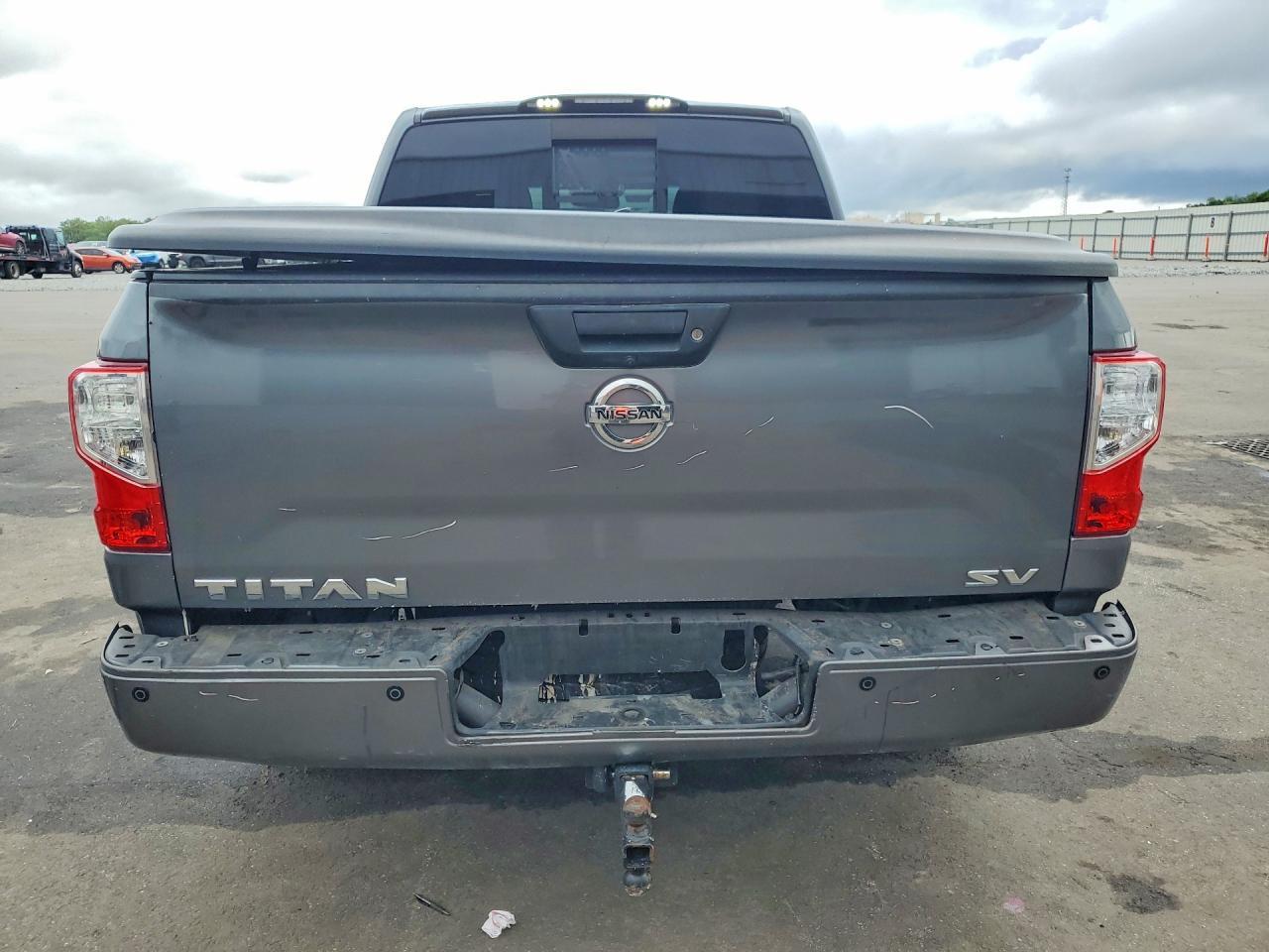 2018 Nissan Titan Sv - Фото 6
