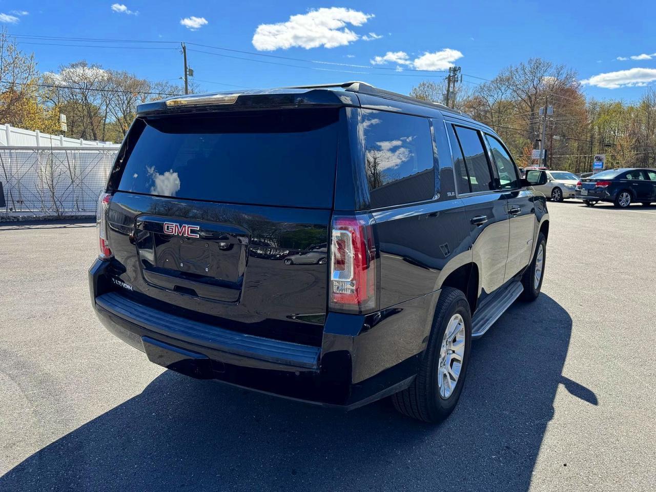 2015 GMC Yukon Sle - Image 3