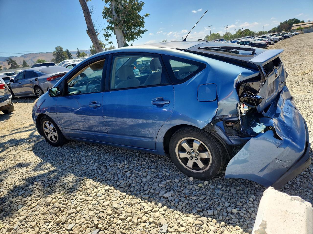 2005 Toyota Prius Base - Фото 2