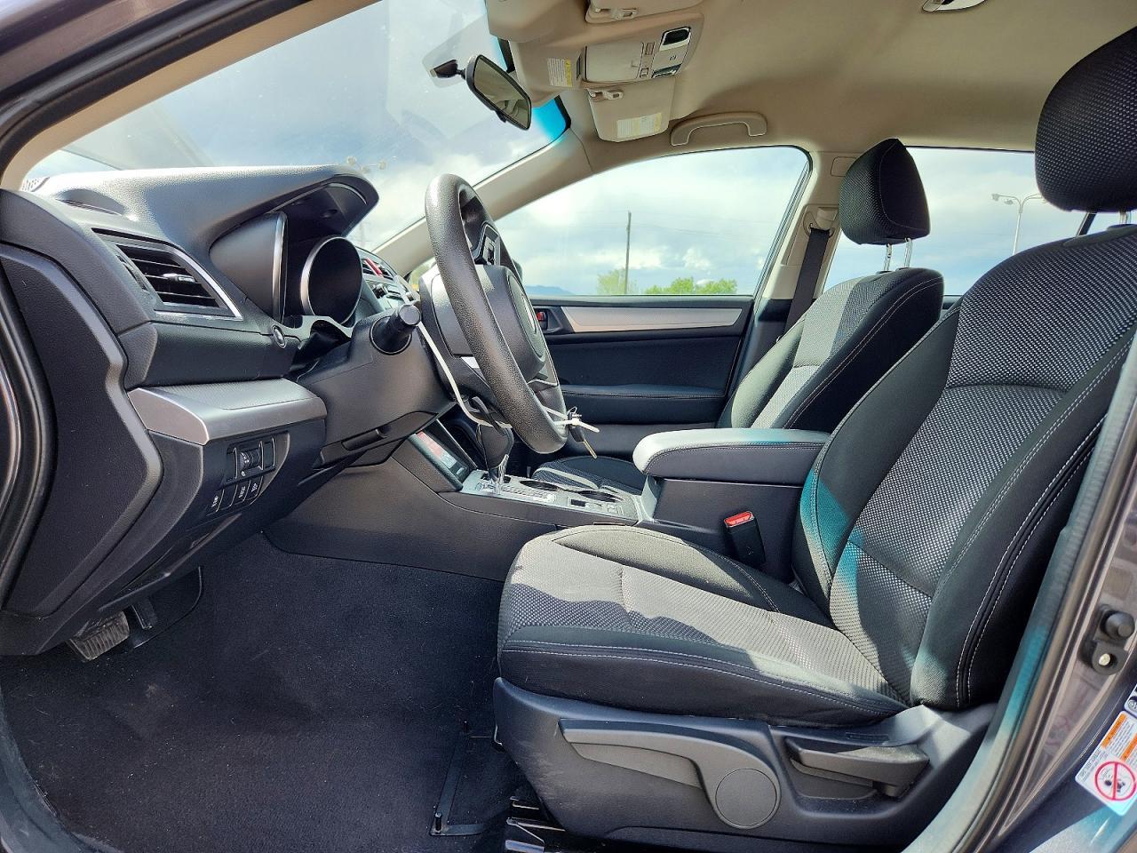2019 Subaru Outback 2.5I - Image 7