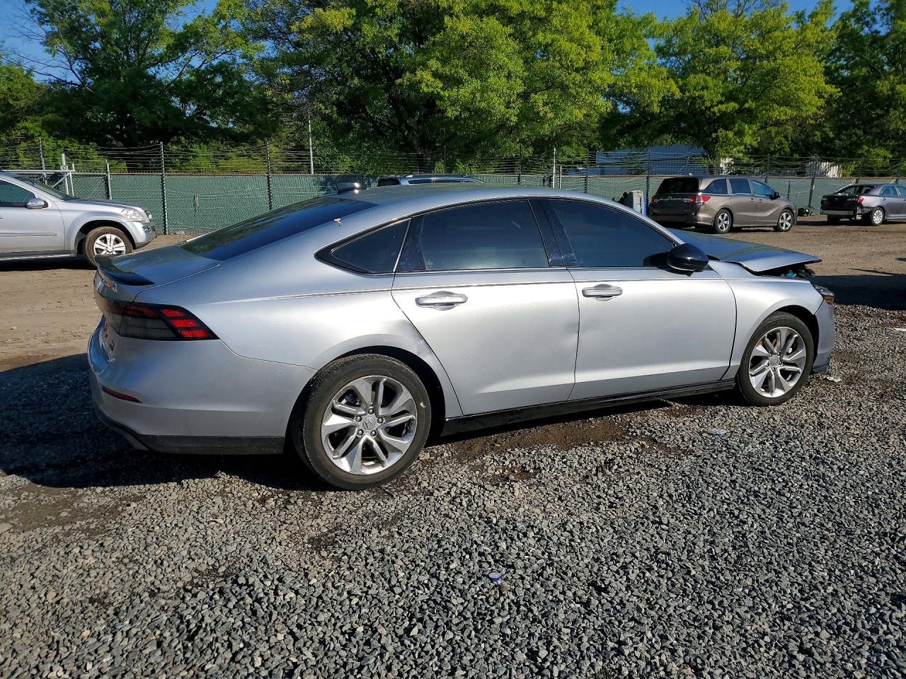 2025 Honda Accord Hybrid Sport-L - Фото 3