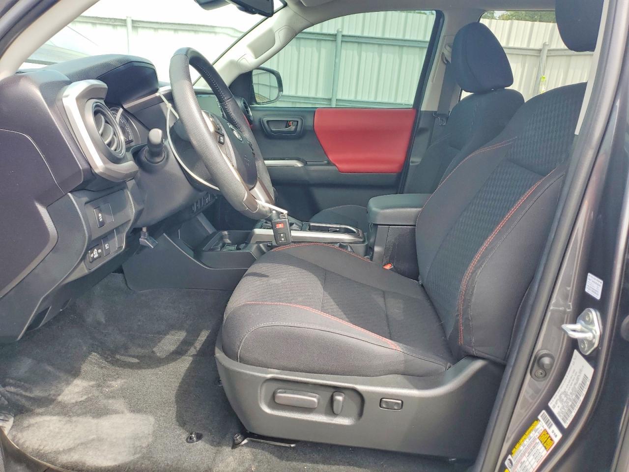 2023 Toyota Tacoma Sr5 V6 - Image 7