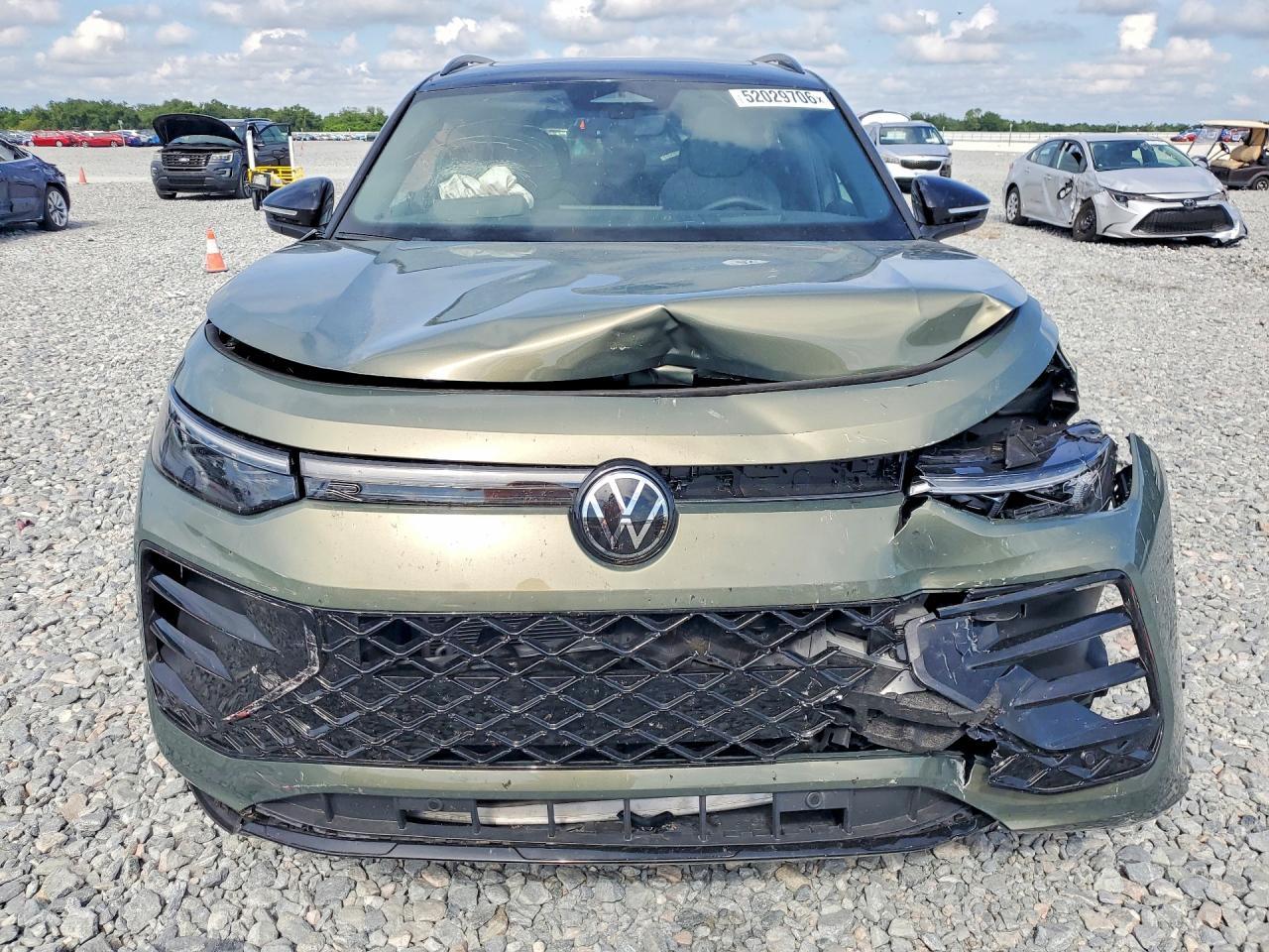 2026 Volkswagen Tiguan Se R-Line Black - Image 5