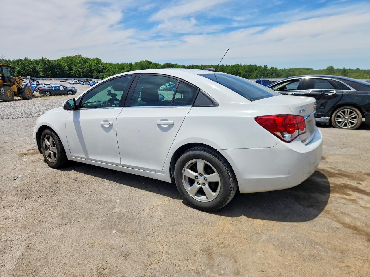 2016 Chevrolet Cruze Limited 1Lt - Image 2