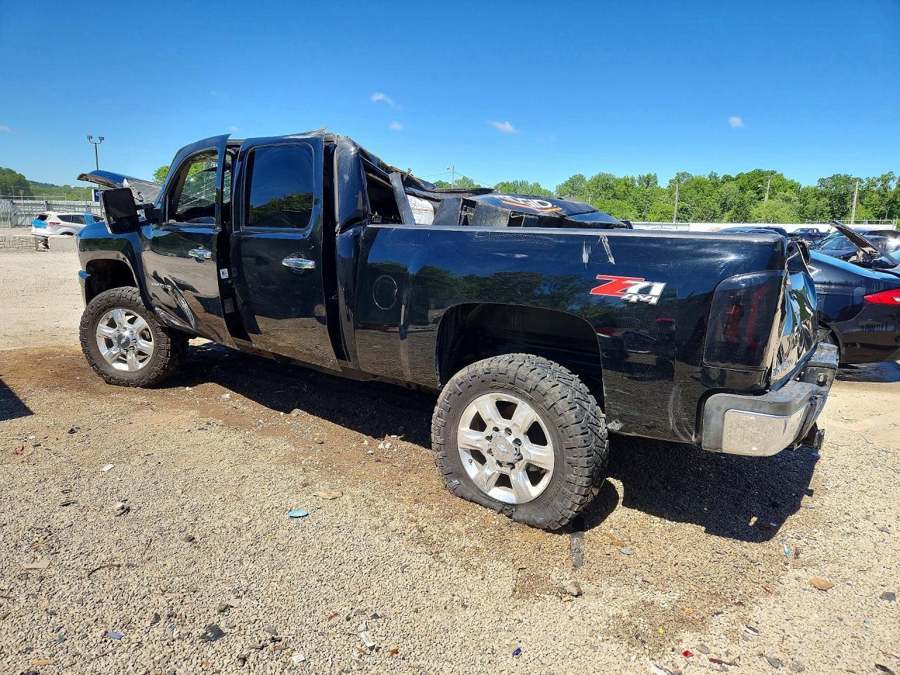 2011 Chevrolet Silverado K2500 Heavy Duty Lt - Фото 2