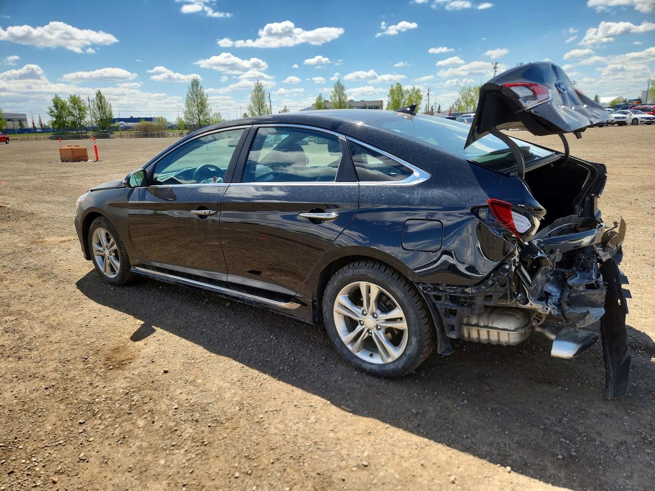 2018 Hyundai Sonata Limited 4Dr - Image 2