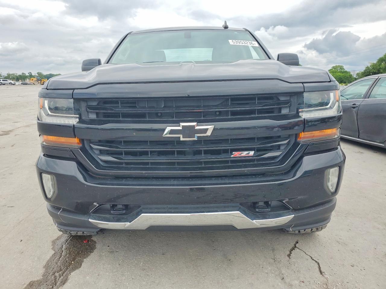 2017 Chevrolet Silverado K1500 Lt - Image 5