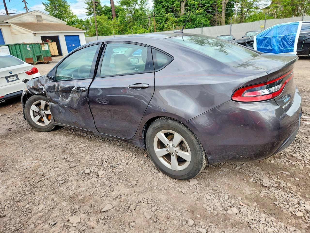 2015 Dodge Dart Sxt - Image 2