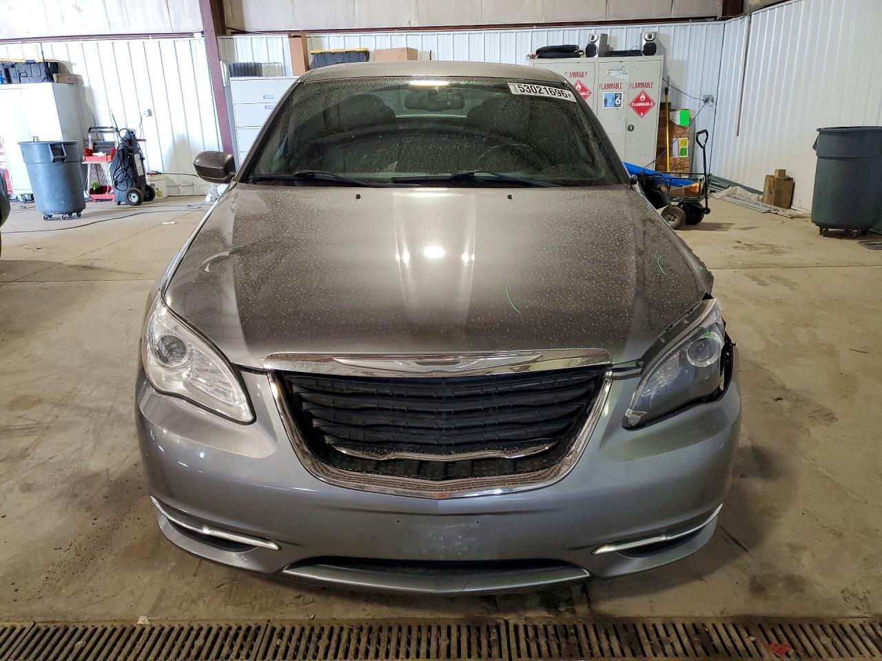2013 Chrysler 200 - Фото 5