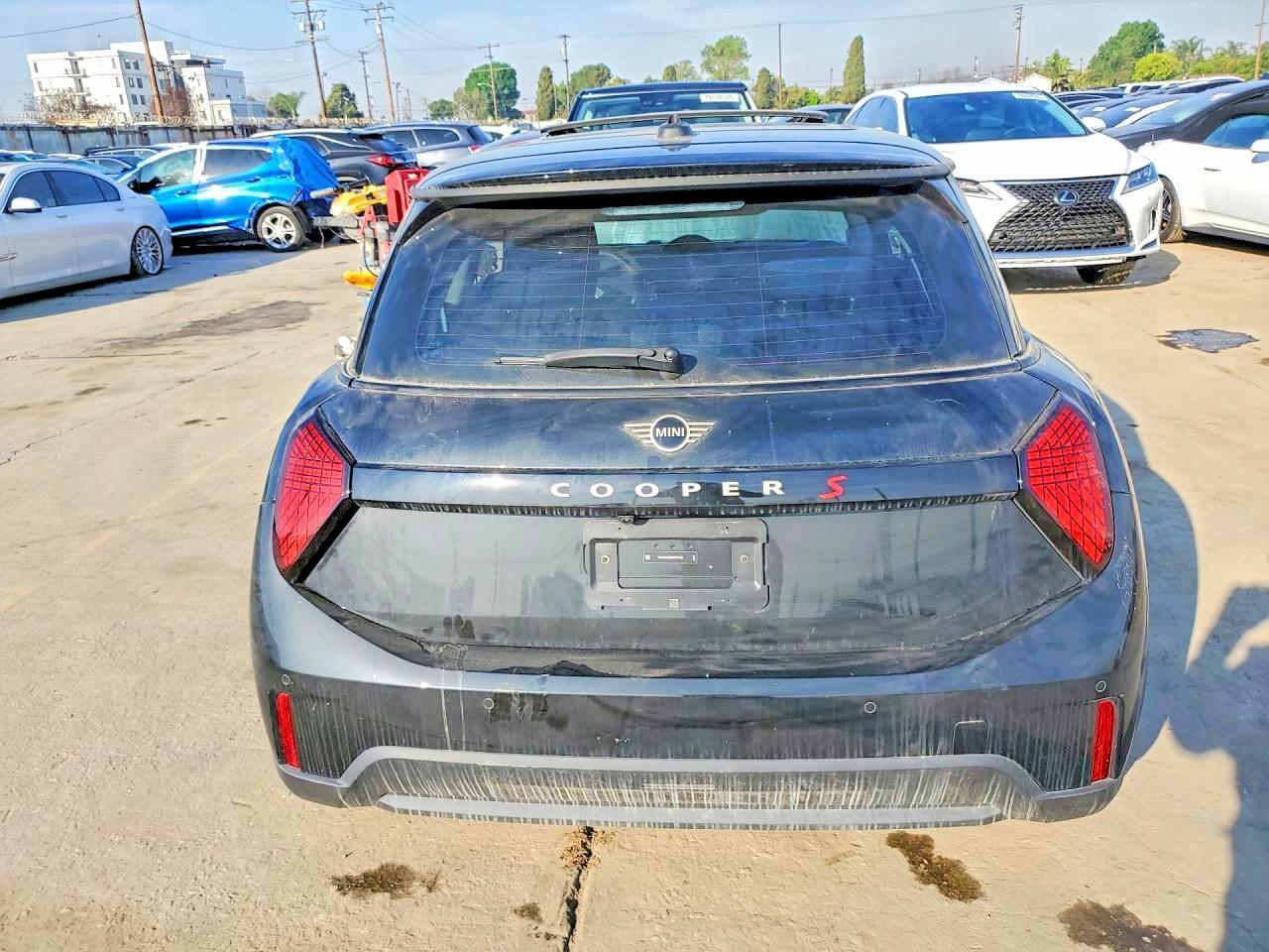 2025 Mini Cooper S - Фото 6