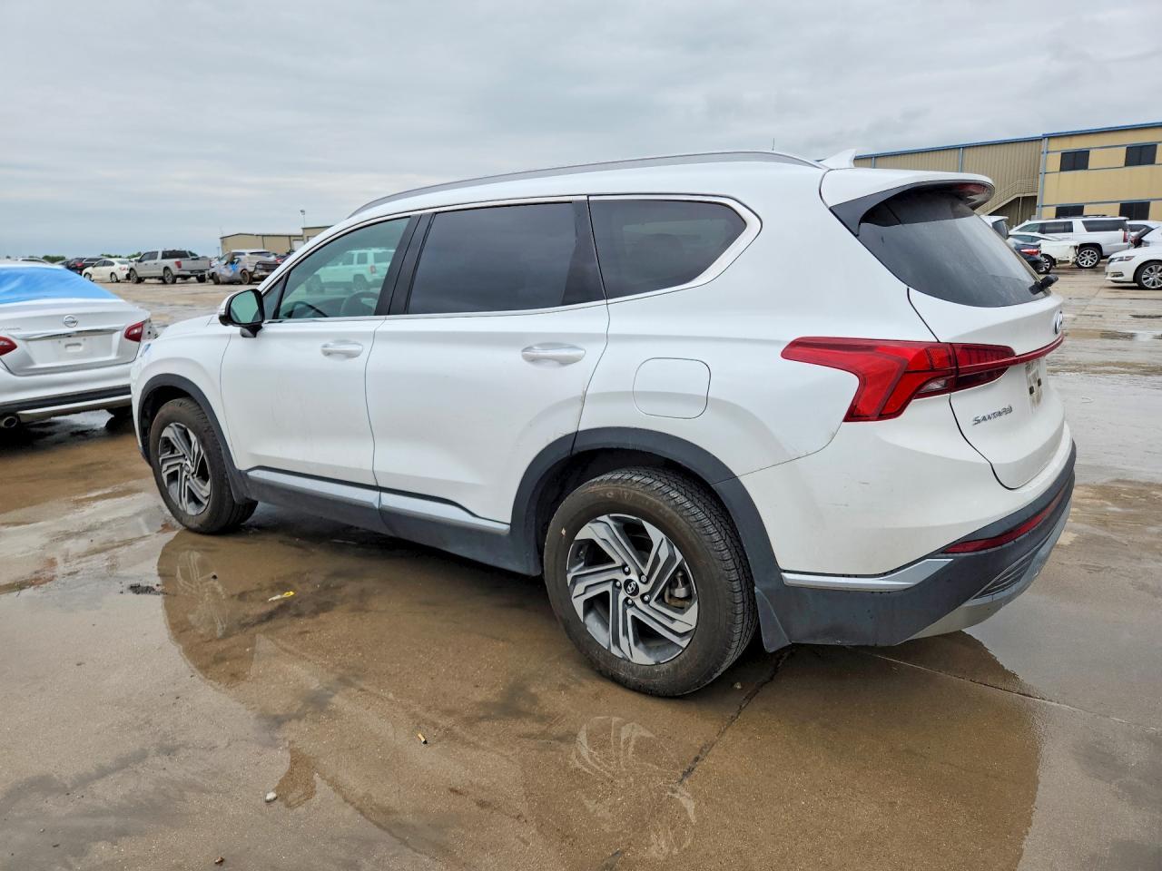 2023 Hyundai Santa Fe Sel Premium - Image 2