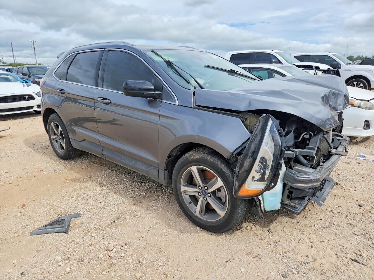 2021 Ford Edge Sel - Фото 4