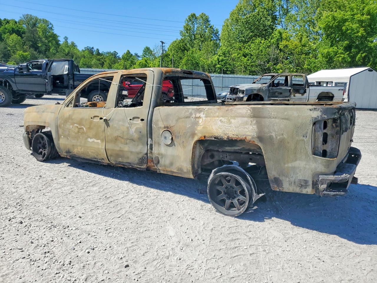 2016 Chevrolet Silverado K1500 - Фото 2