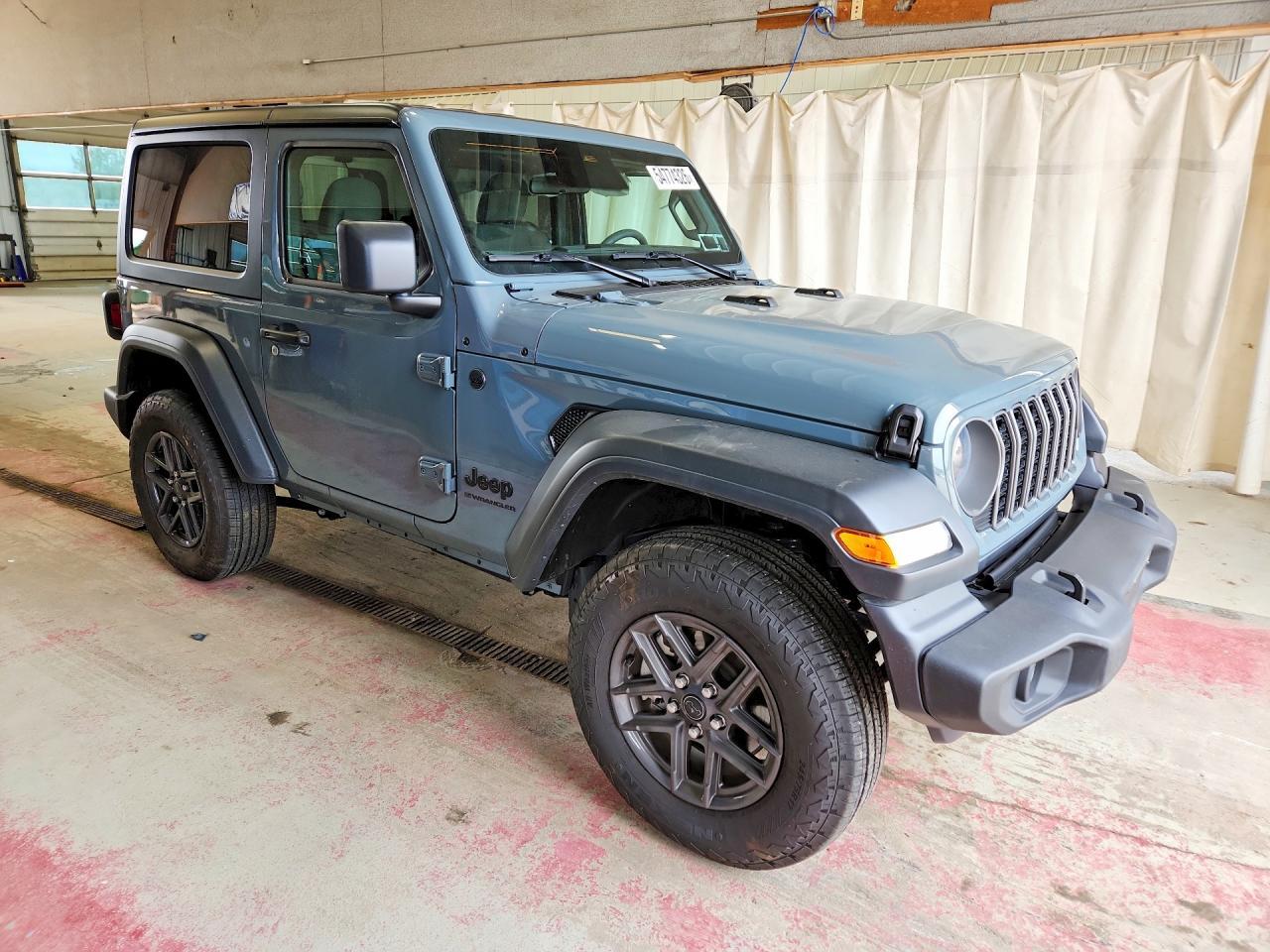 2025 Jeep Wrangler Sport - Image 4