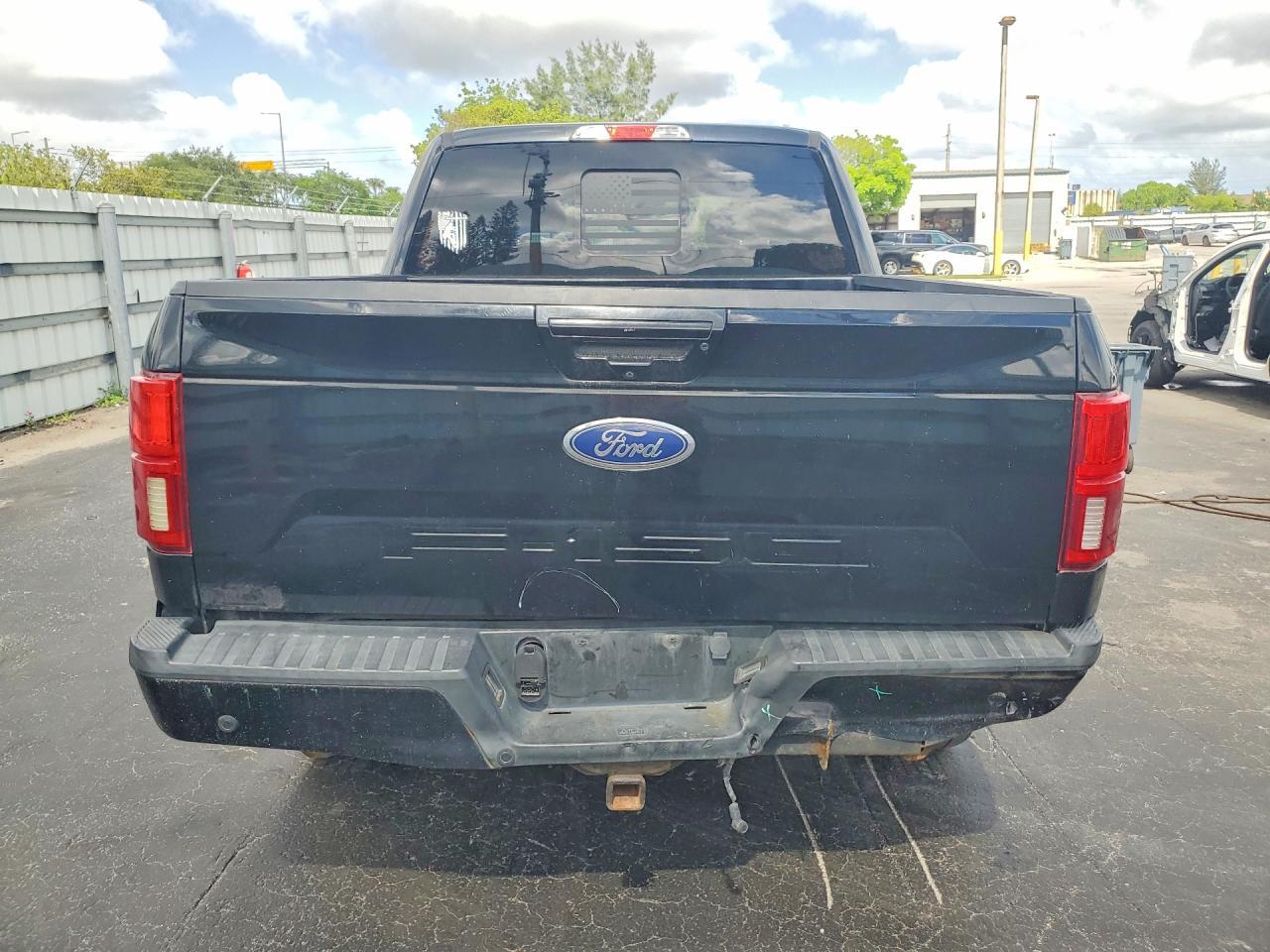 2018 Ford F150 Supercrew - Фото 6