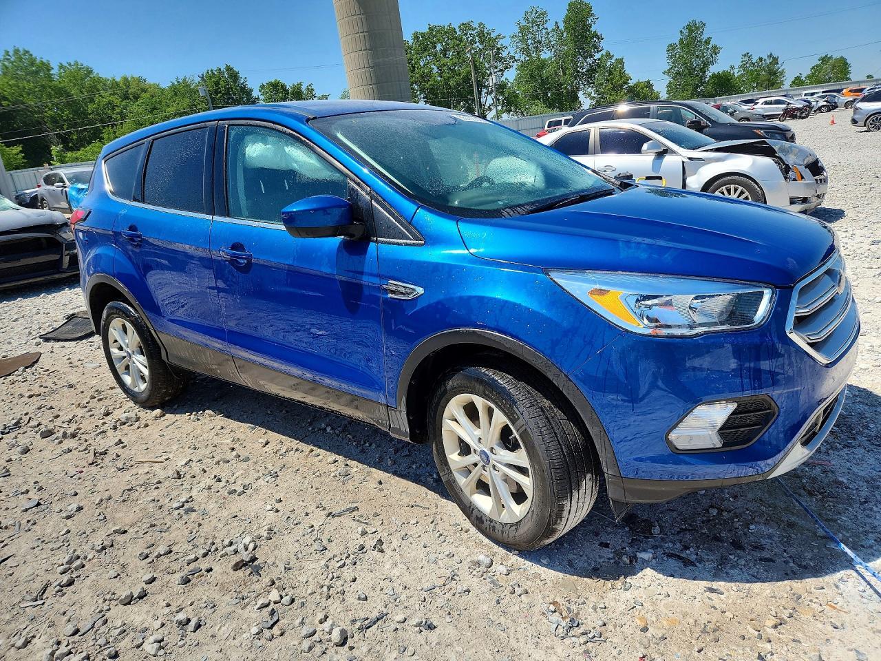 2019 Ford Escape Se - Фото 4