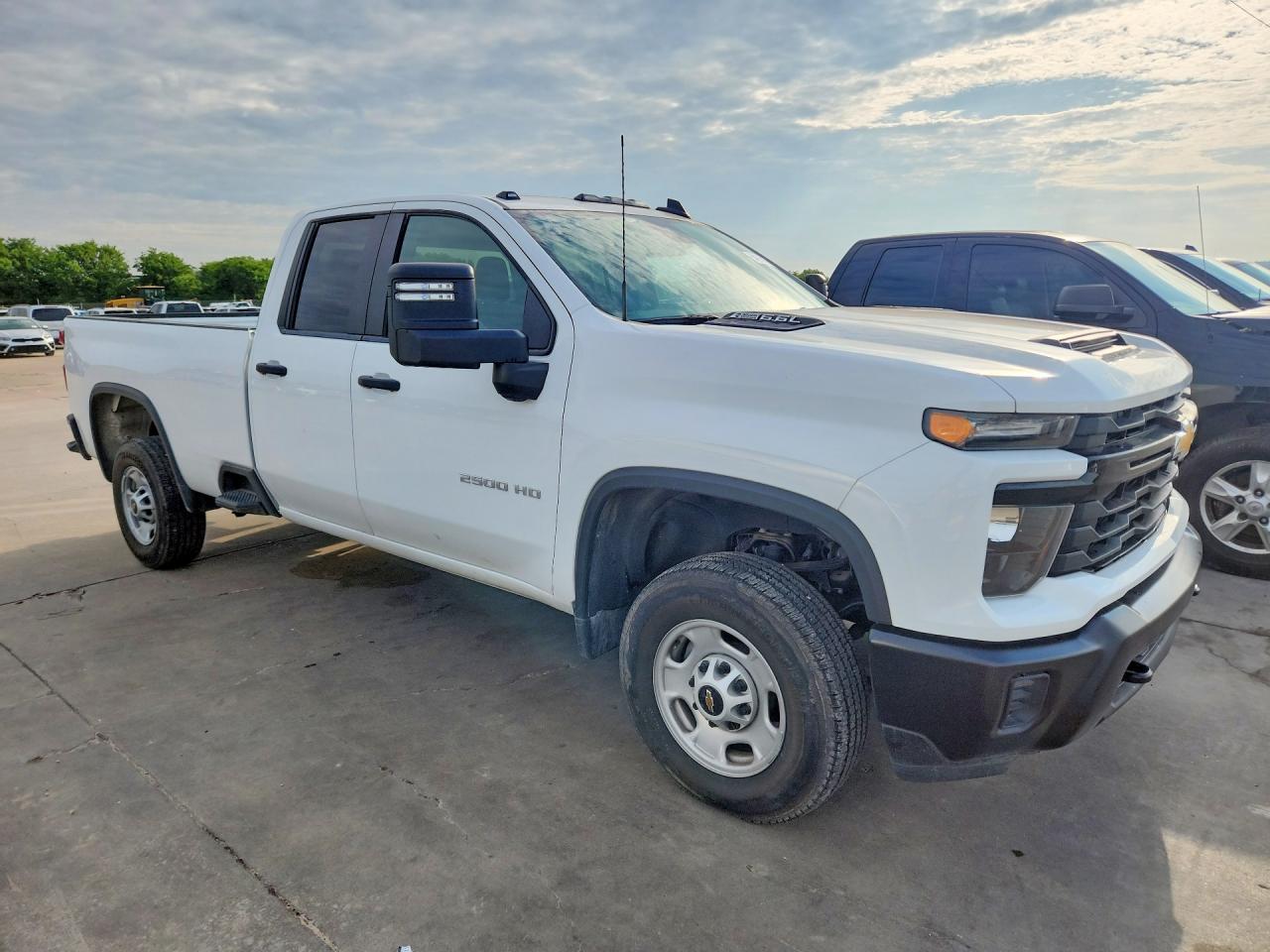 2024 Chevrolet Silverado C2500 Heavy Duty - Фото 4