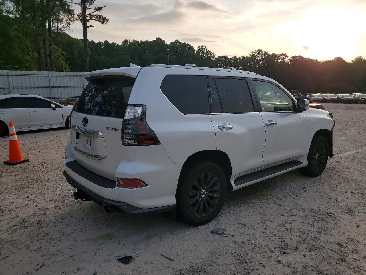 2023 Lexus Gx 460 - Фото 3