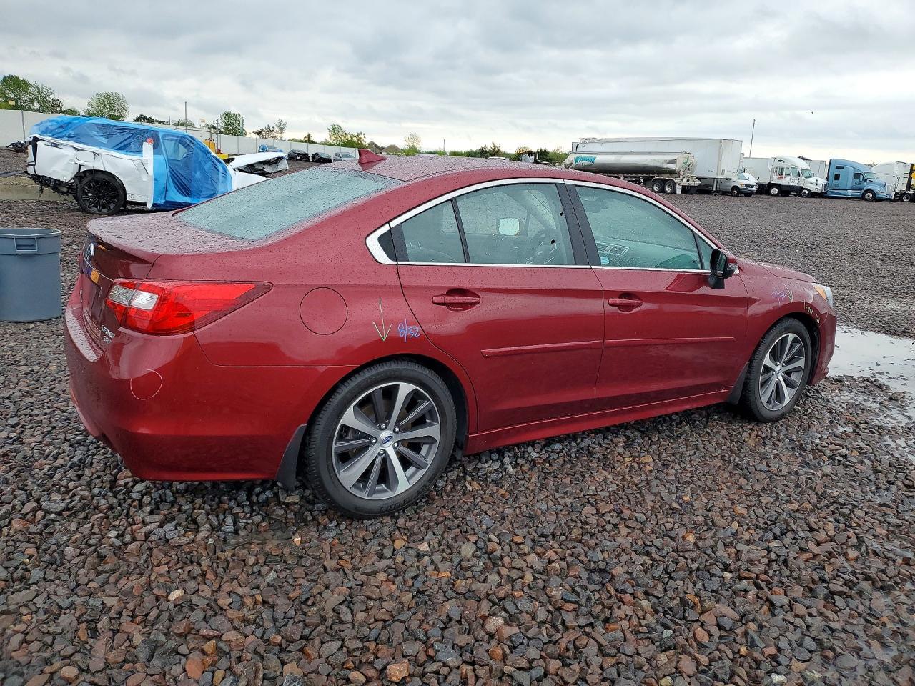 2017 Subaru Legacy 3.6R Limited - Фото 3