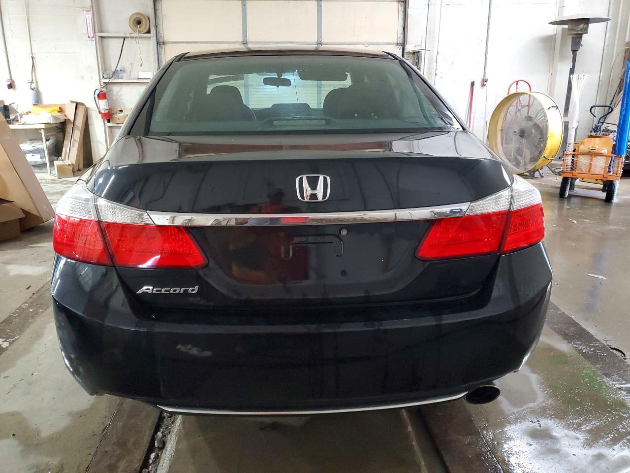 2015 Honda Accord Ex - Фото 6