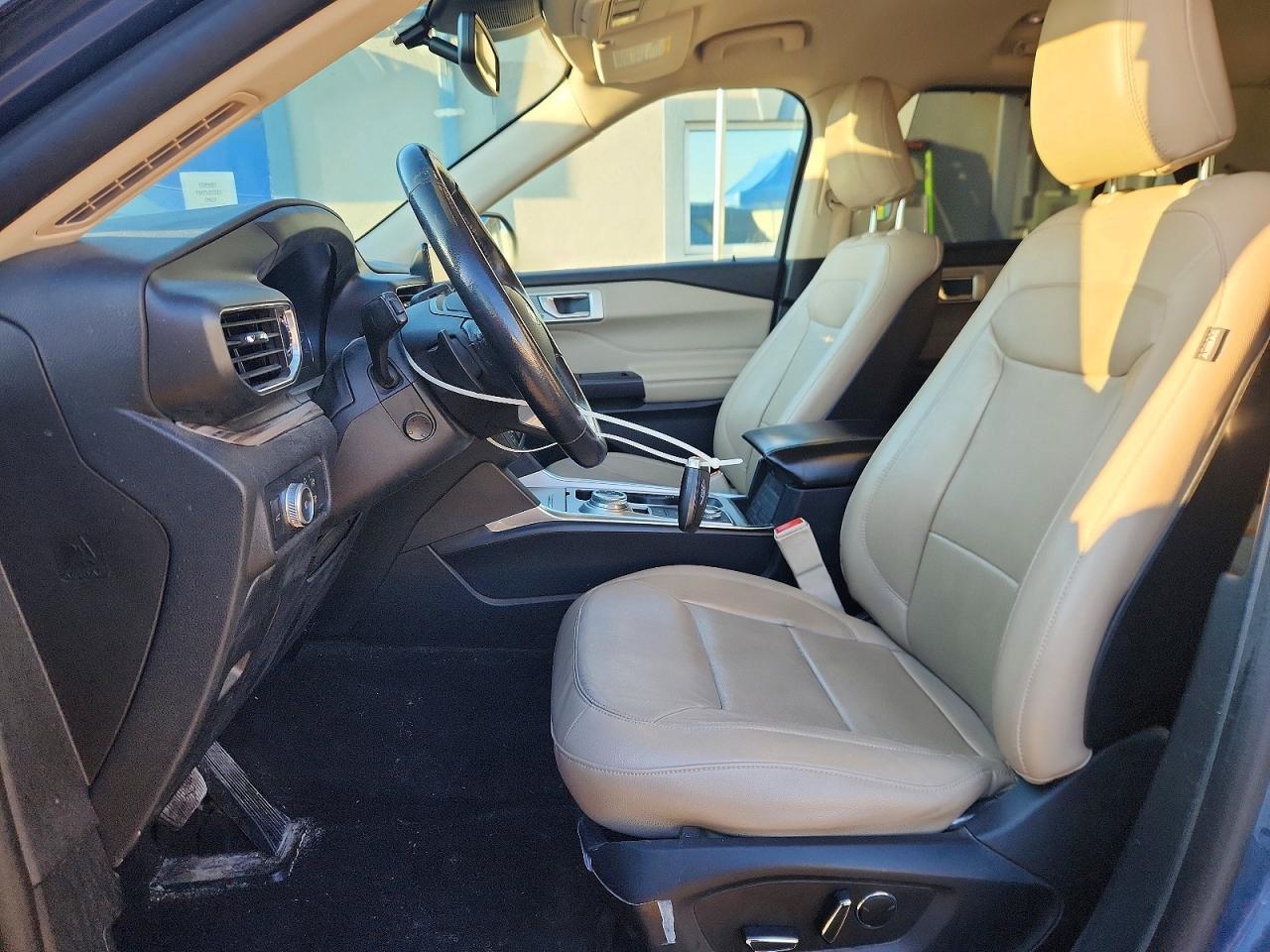 2020 Ford Explorer Limited - Image 7