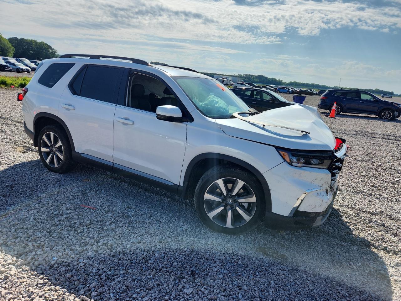 2025 Honda Pilot Touring - Фото 4
