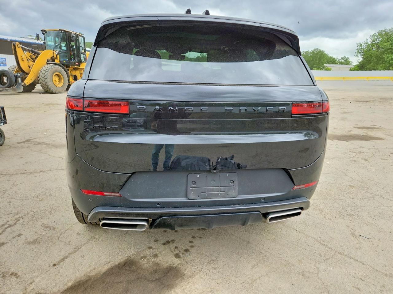 2026 Land Rover Range Rvr - Image 6
