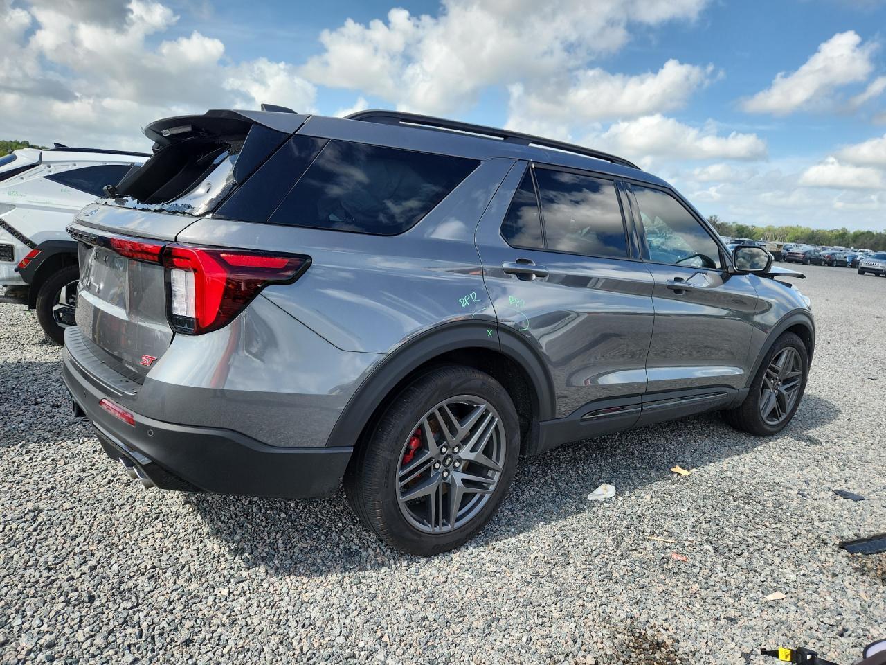 2025 Ford Explorer - Фото 3
