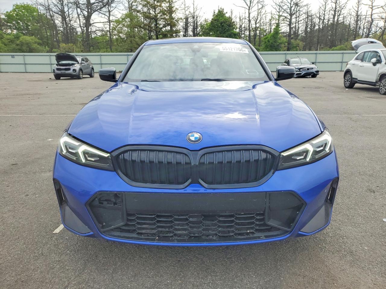2024 BMW 330Xi - Фото 5