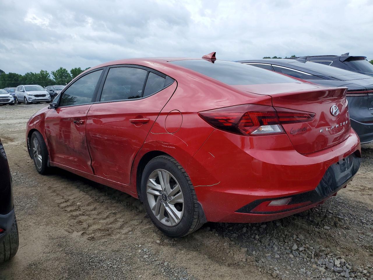 2019 Hyundai Elantra Sel - Фото 2