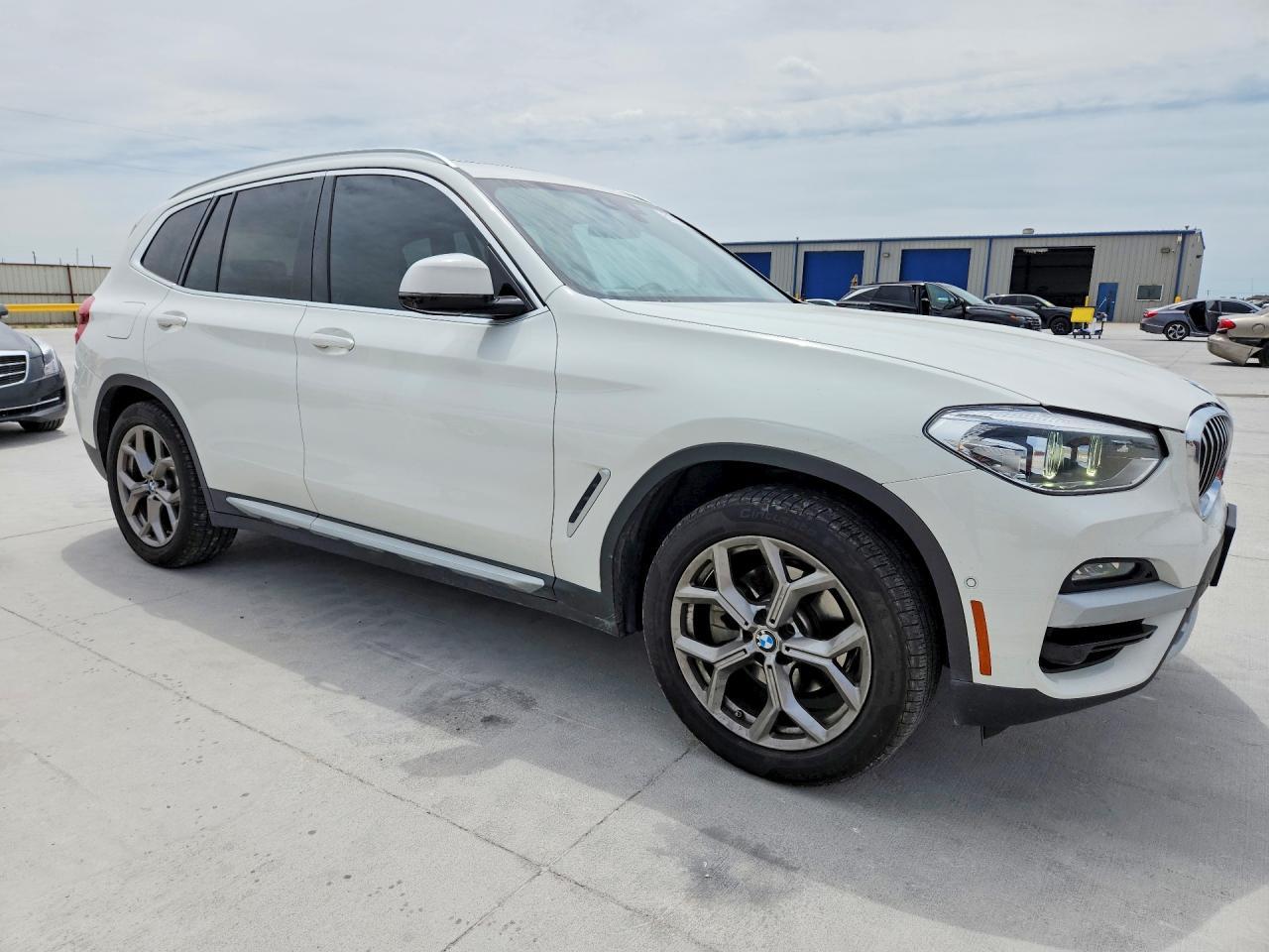 2020 BMW X3 Sdrive30I - Фото 4