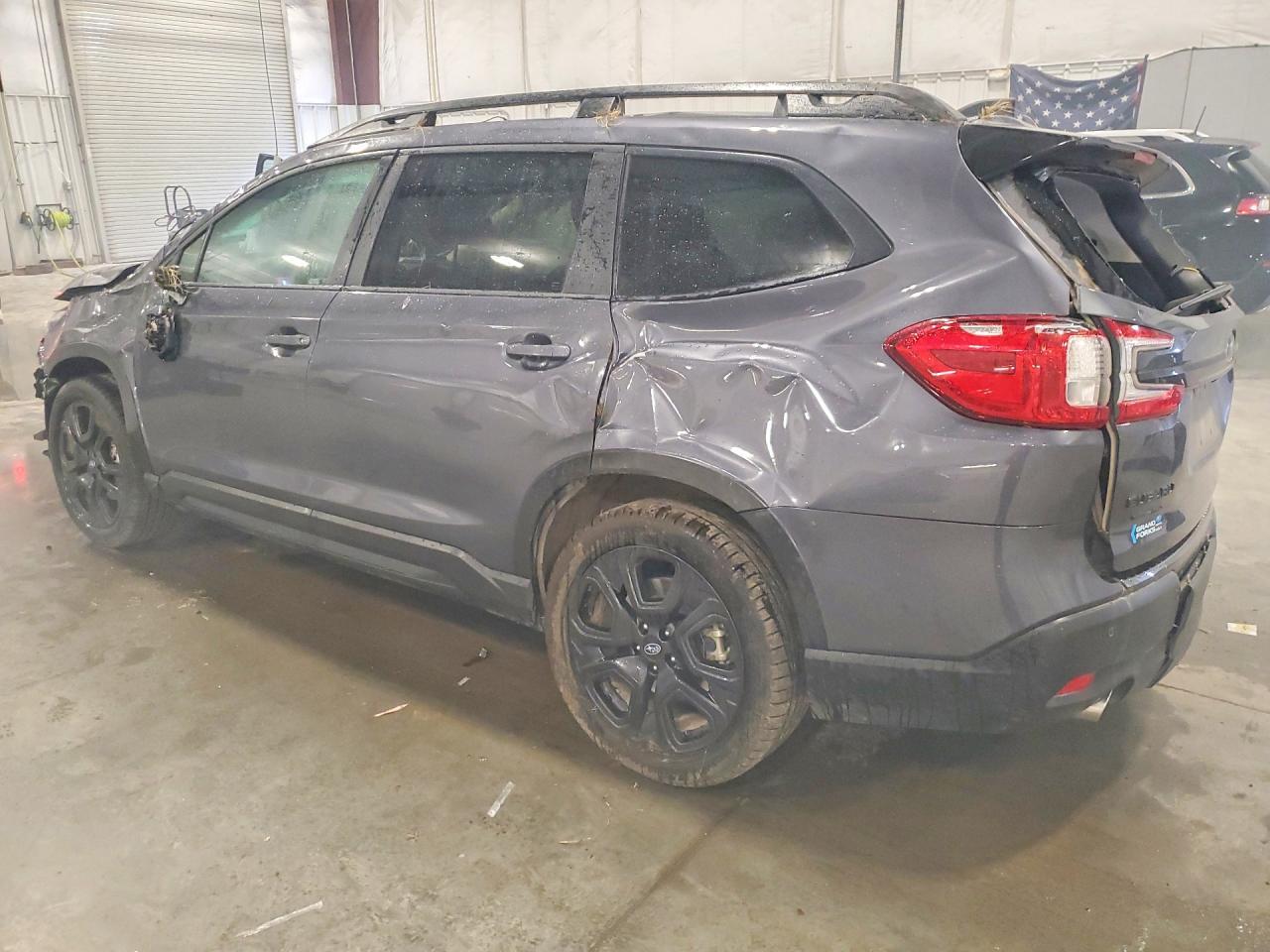 2025 Subaru Ascent Onyx Edition - Image 2