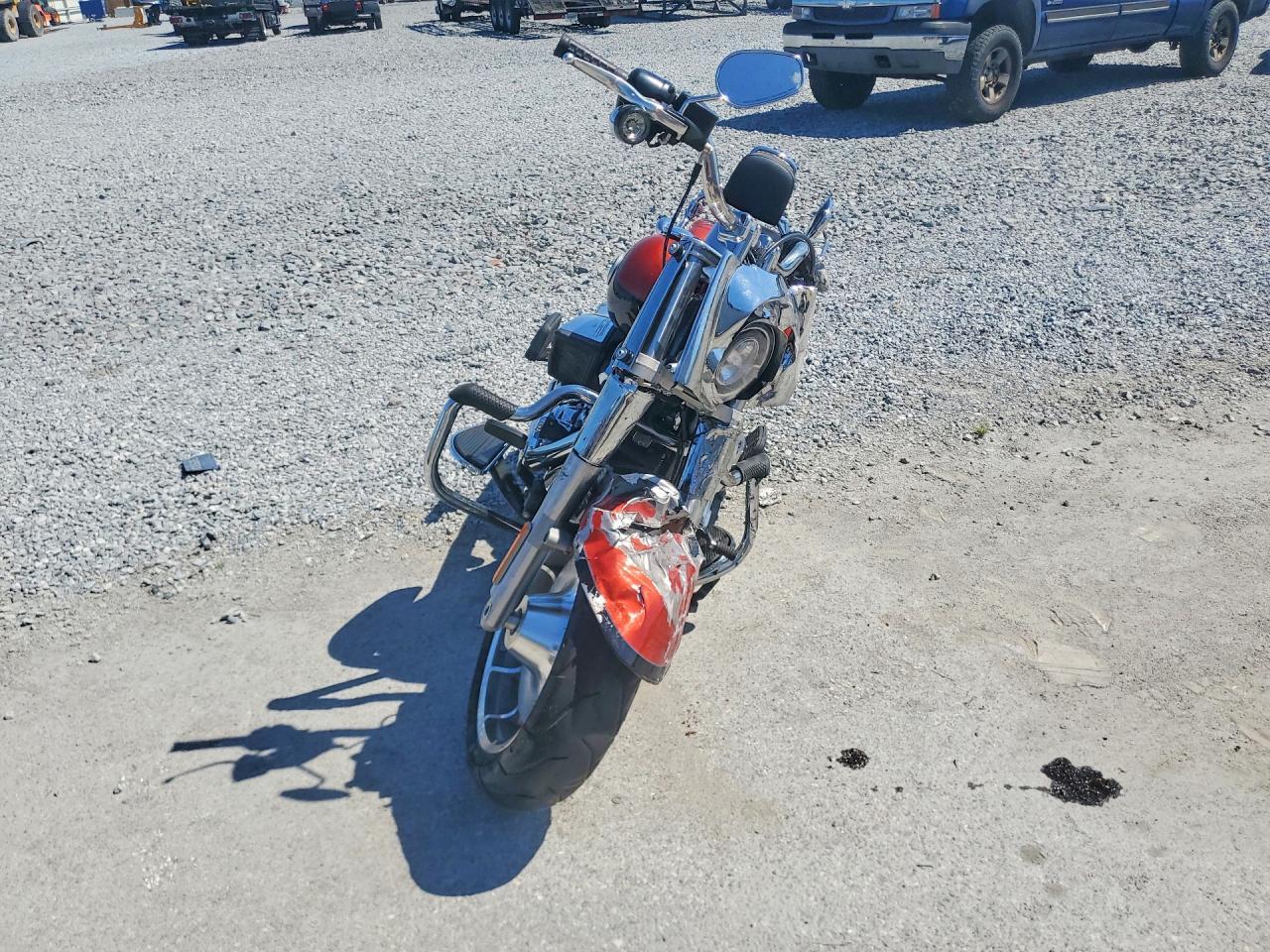 2025 Harley-Davidson Flfb - Image 2