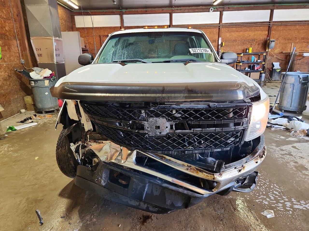 2013 Chevrolet Silverado K2500 Heavy Duty - Фото 5