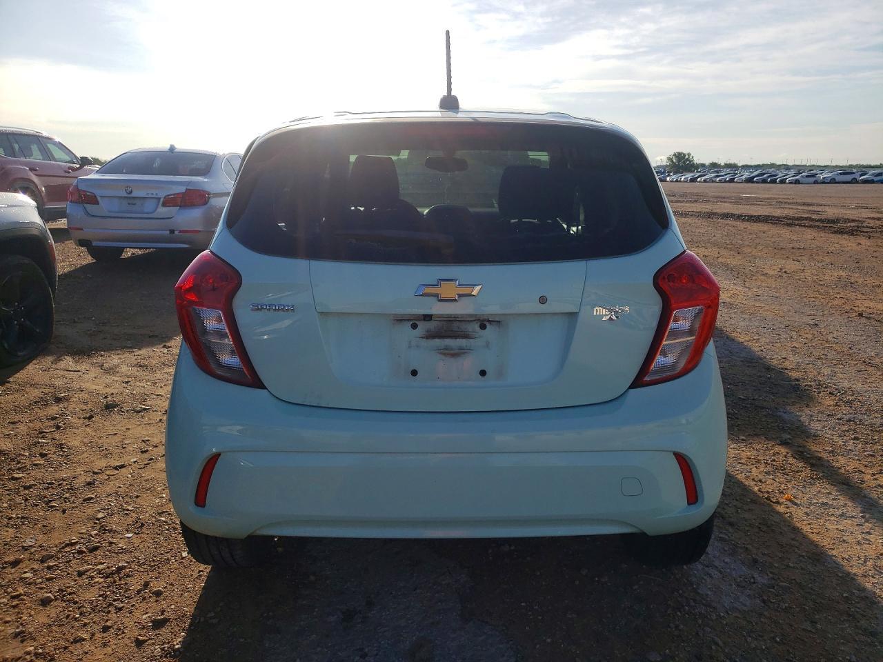 2017 Chevrolet Spark Ls - Image 6