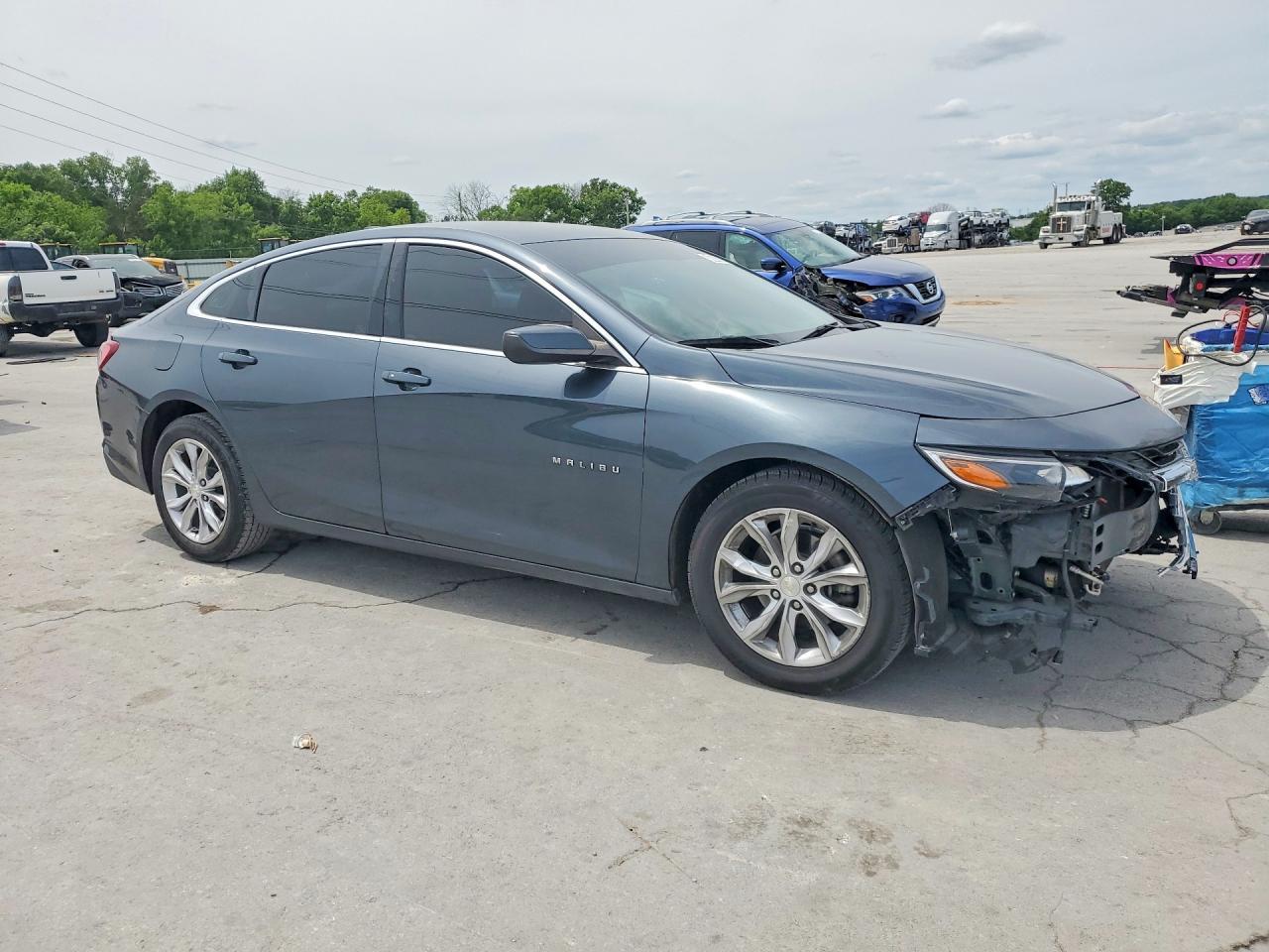 2021 Chevrolet Malibu Lt - Image 4