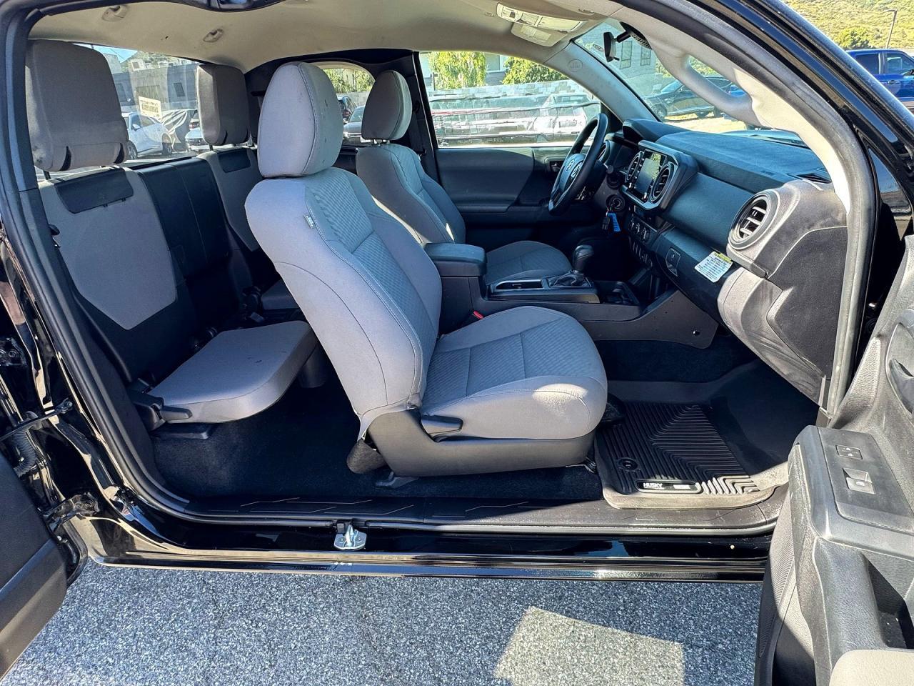 2023 Toyota Tacoma Sr V6 - Фото 5