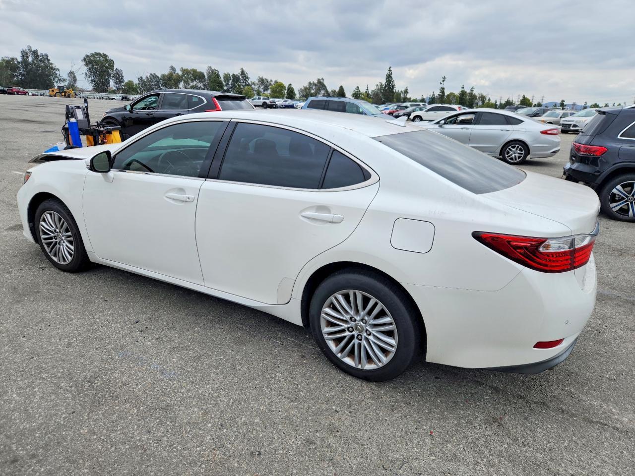 2014 Lexus Es - Фото 2