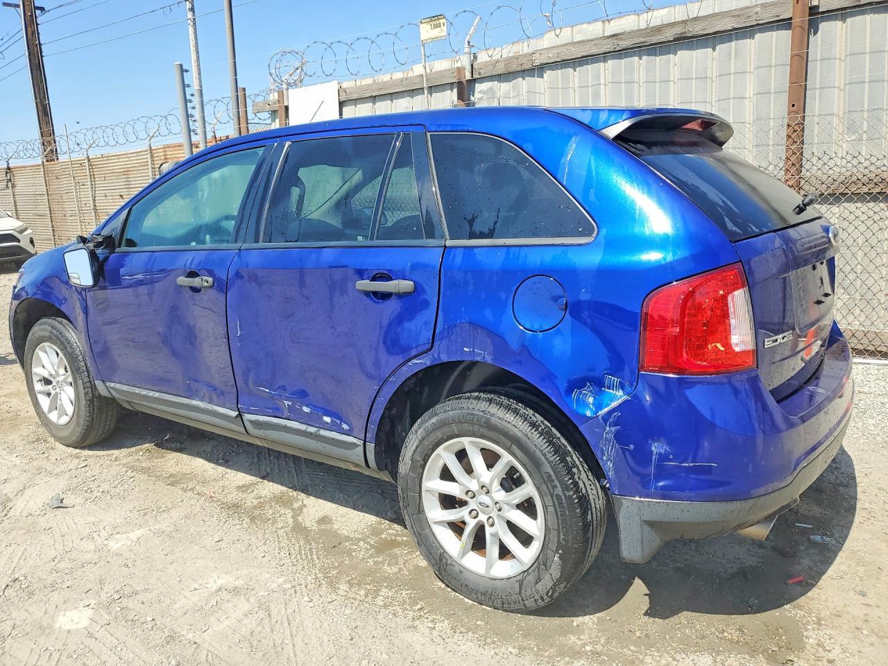 2014 Ford Edge Se - Фото 2
