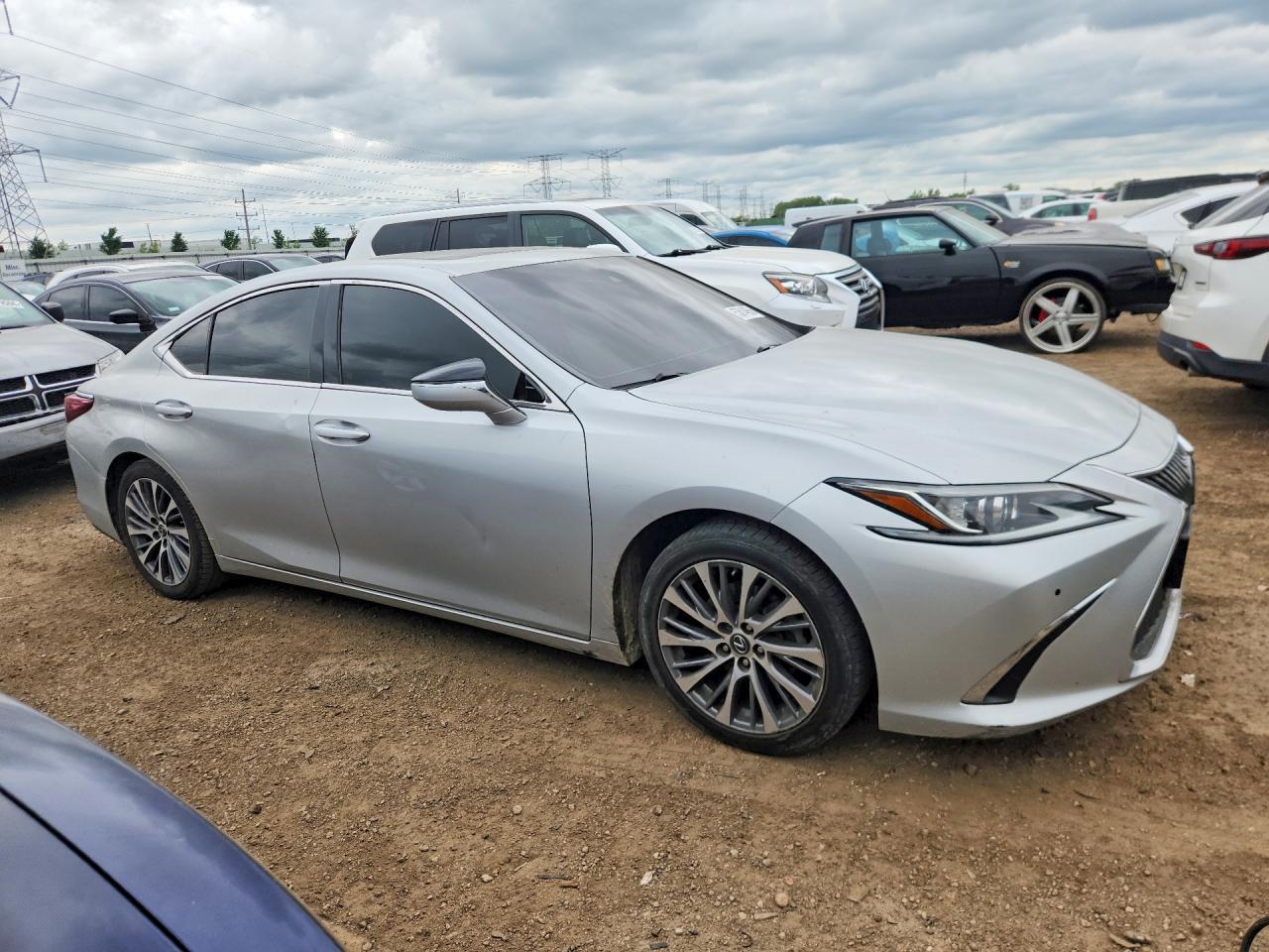 2020 Lexus Es 350 - Фото 4